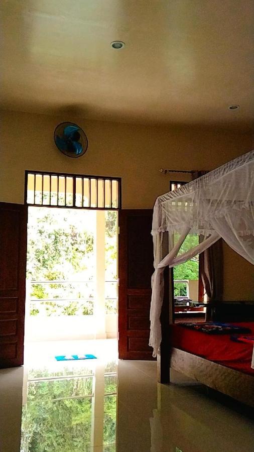 Raja Guest House - Jungle Trekking & Tours Bukit Lawang Sumatra Luaran gambar