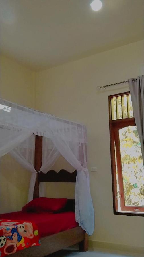 Raja Guest House - Jungle Trekking & Tours Bukit Lawang Sumatra Luaran gambar